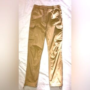 Men’s lightweight CSG Khaki Cargo Jogger Pants, size M